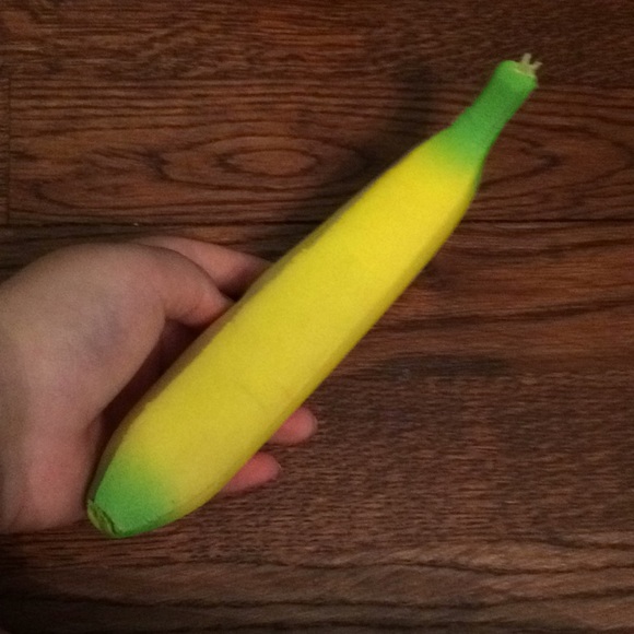 Banana - Picture 1 of 8